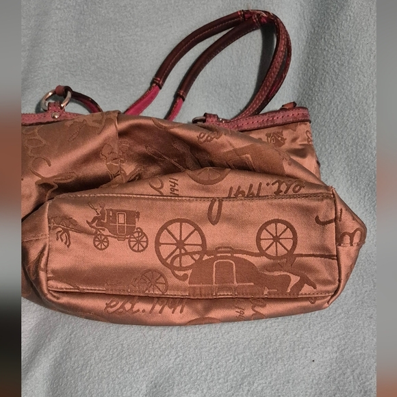Coach Pink and Brown Shoulder Bag with Signature Design - Picture 8 of 10